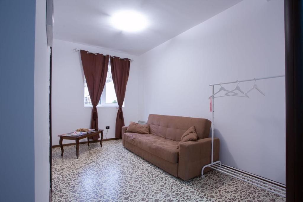 La Vila Maria بوخارست المظهر الخارجي الصورة